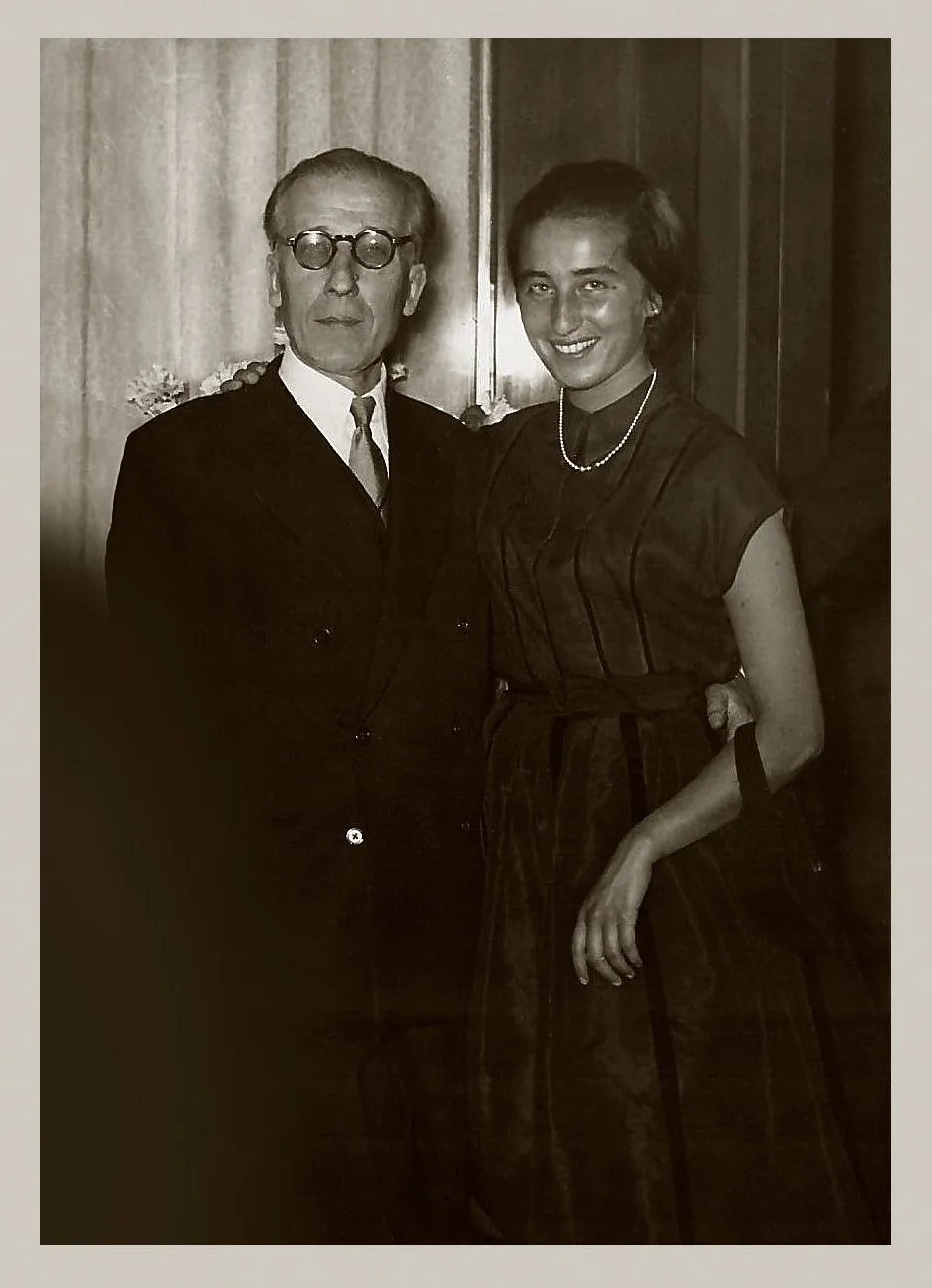 Alexandre Grassy y su hija Christiane en la inauguracion de la joyeria 