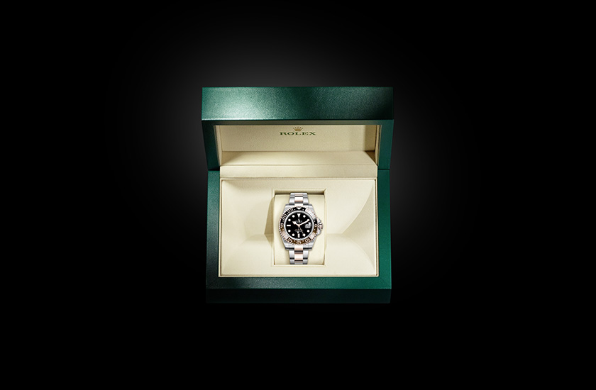 Reloj GMT-Master II de acero Oystersteel, oro Everose y esfera negra en su estuche Grassy