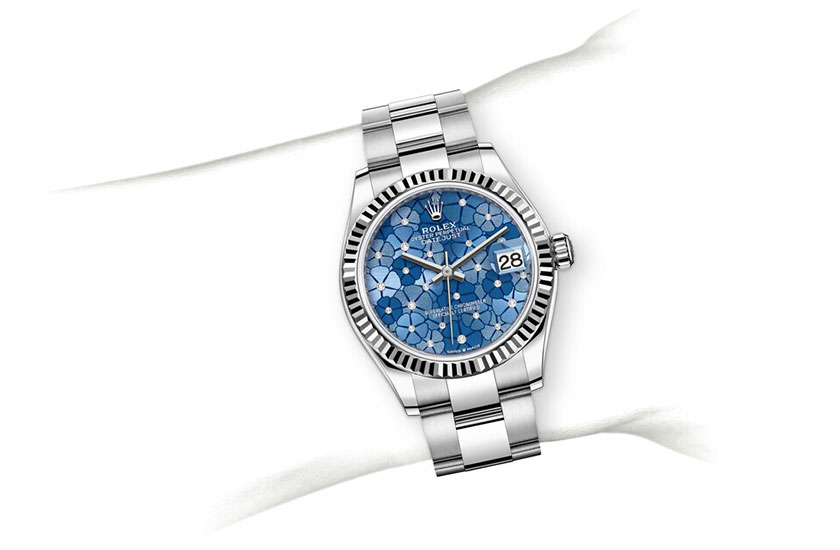 Simulation wrist Rolex Datejust 31 azzurro blue dial, floral motif, set with diamonds in Grassy